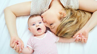 Jeune maman premier bébé conseils